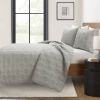 King/CAL King Hexagon Pattern Lightweight Grey Textured Cotton 3 Piece Quilt Set