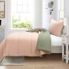 Full/Queen Soft Lightweight Reversible Quilted Comforter Set in Green/Pink